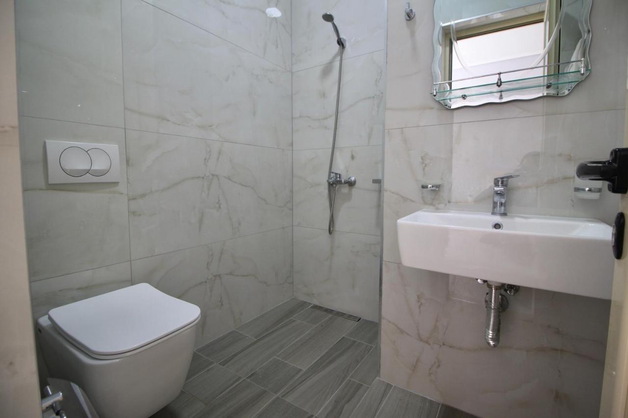 Vision 4 Ksamil Villa Apartments And Rooms Dış mekan fotoğraf